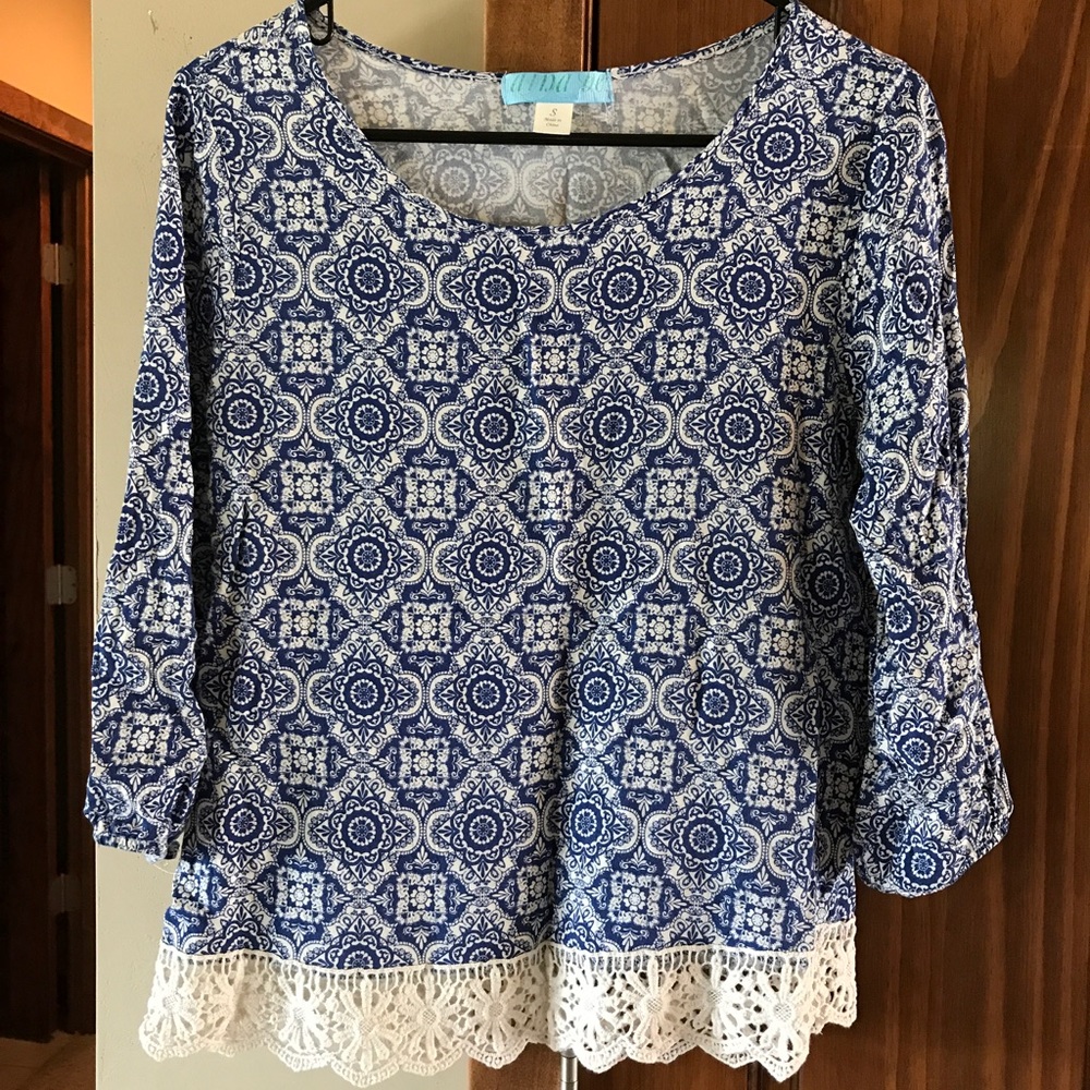 Francesca's Top