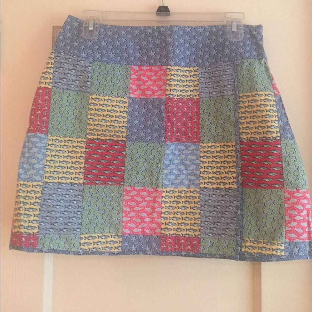 Vineyard Vines skirt size 6