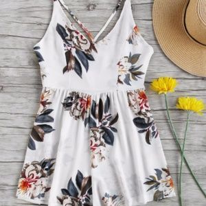 Floral Print Strappy Detail Romper