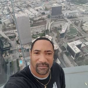 Meet your Posher, Derrick