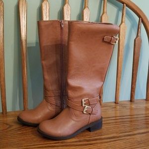 Little girls size 13 tan boots