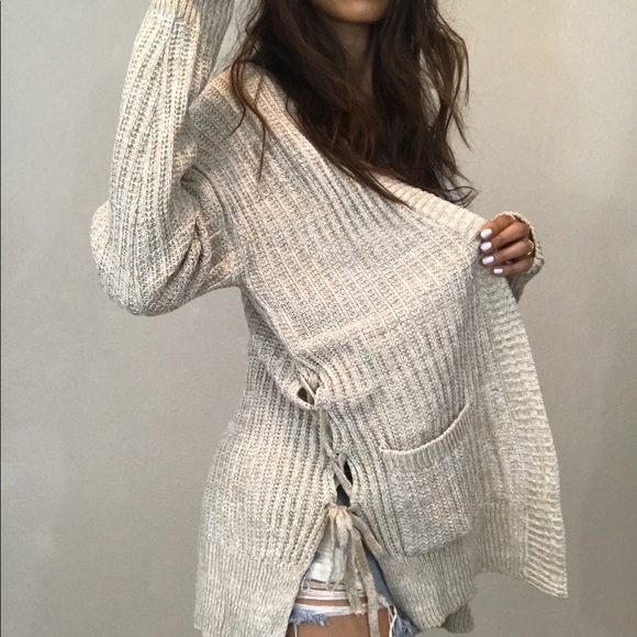 Brand new oatmeal twist baggy sweater cardigan - Picture 3 of 7