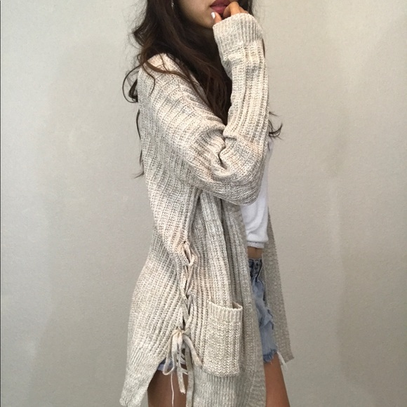 Brand new oatmeal twist baggy sweater cardigan - Picture 5 of 7
