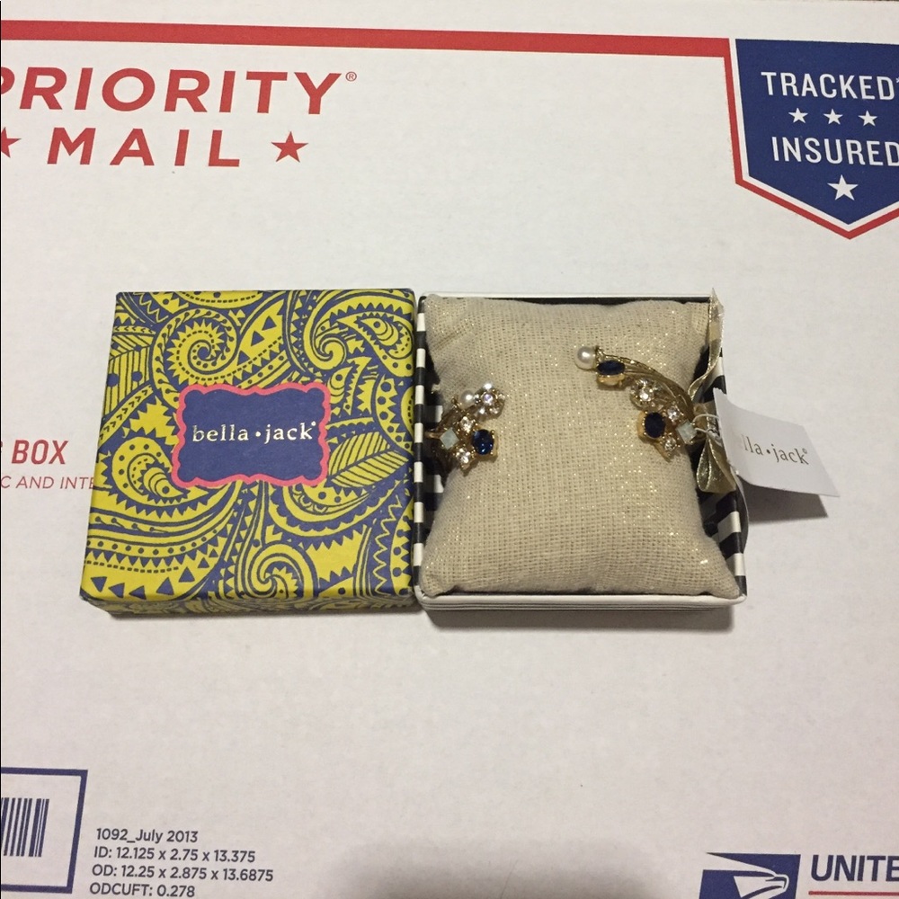 NWT! Bella Jack Bracelet