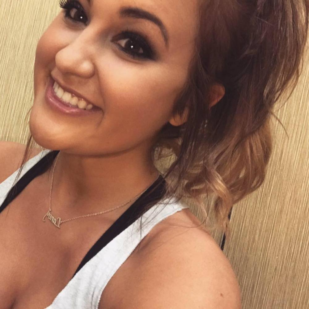 Meet your Posher, Laney