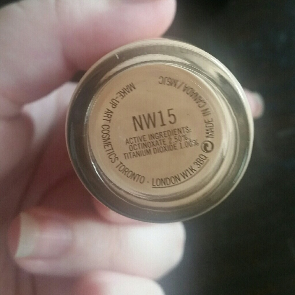 SOLD Mac Studio Fix Foundation NW15