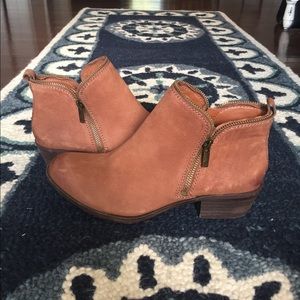 Lucky Brand Leather zip booties size 8.5 new