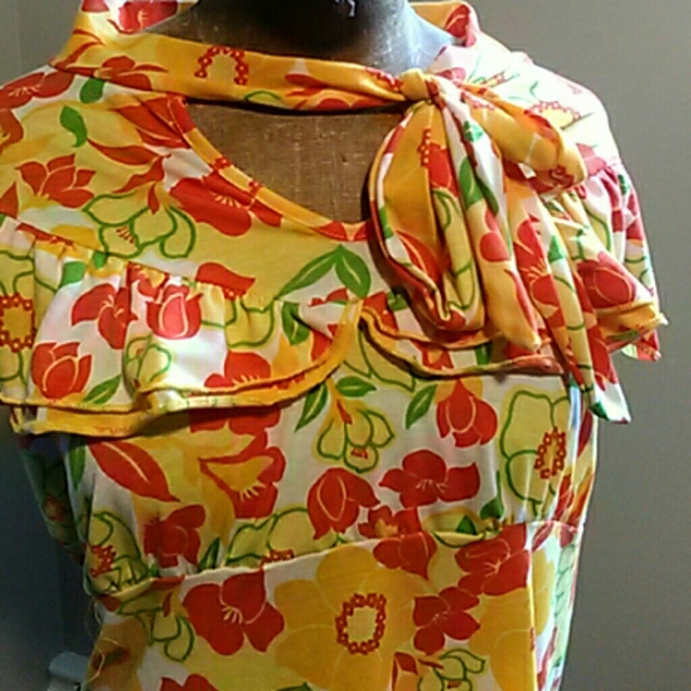Floral top