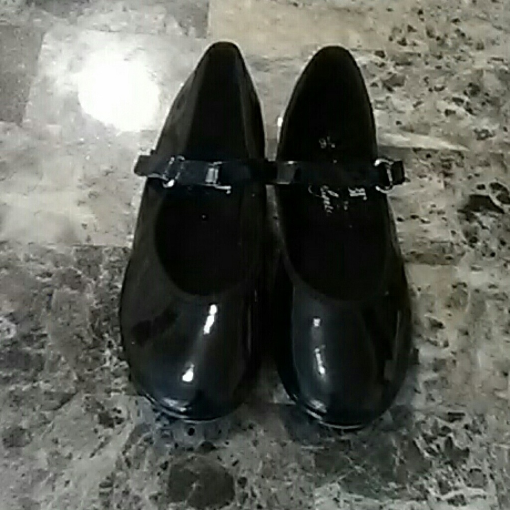 ABT Tap Shoes - Picture 2 of 5