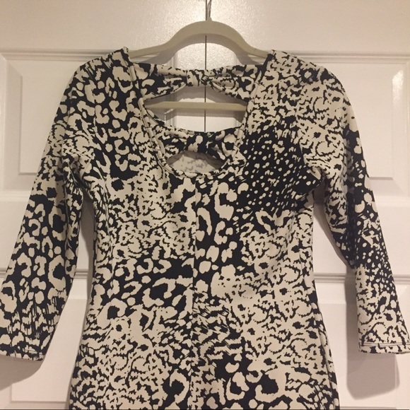 Mini Dress 👗 - Picture 2 of 4