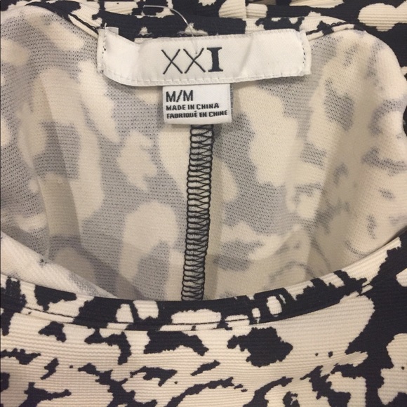 Mini Dress 👗 - Picture 3 of 4