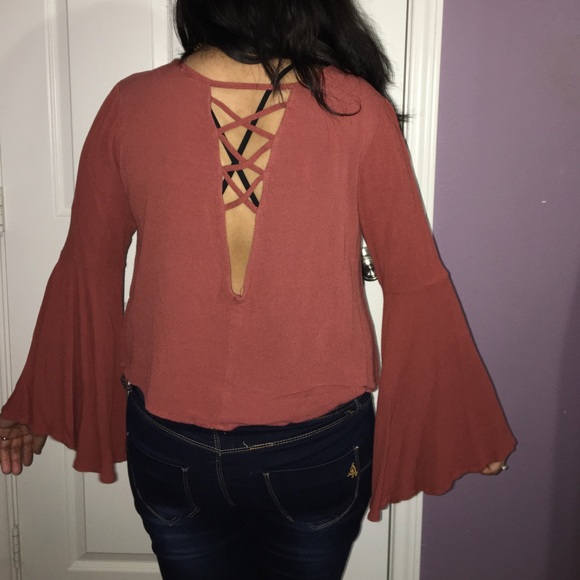 Top - Picture 2 of 2