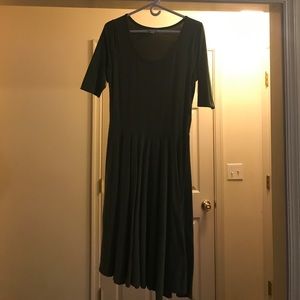 Lularoe Nicole Olive Green L only worn Once