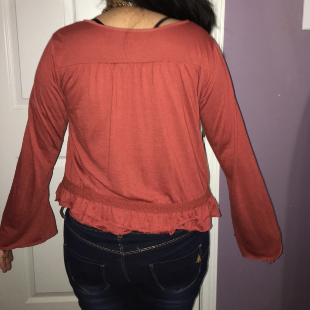 Top - Picture 2 of 2