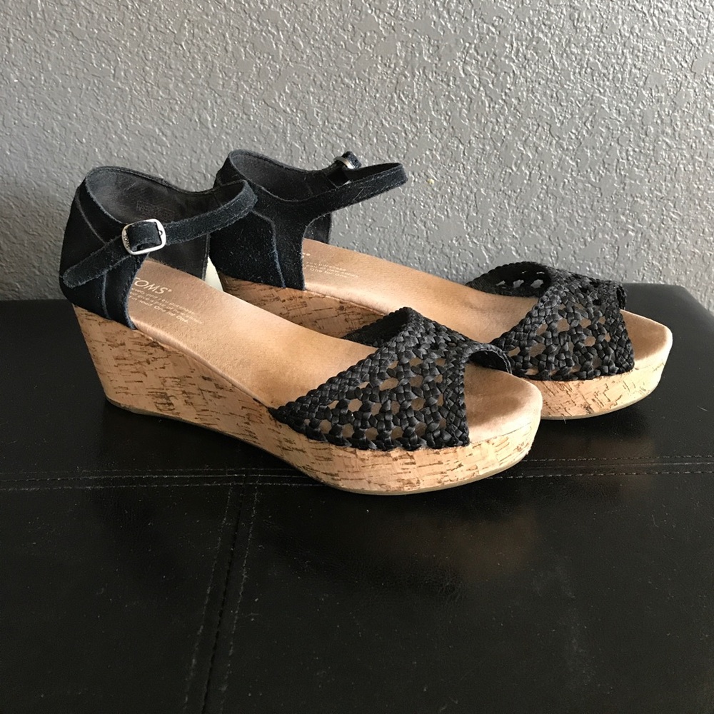 Toms platform sandals