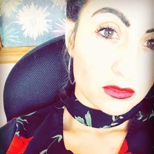 Meet your Posher, Lena