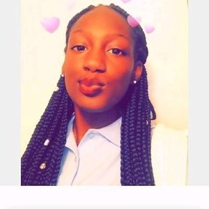 Meet your Posher, Monae