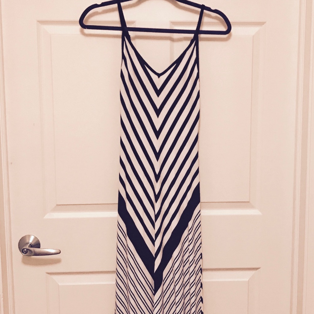 Guess maxi dress