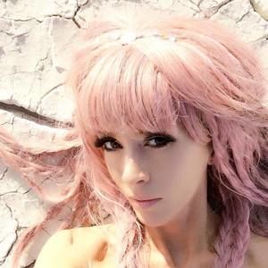 Meet your Posher, Ahnna bella