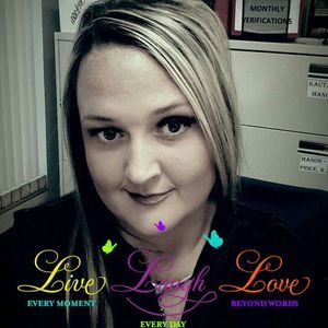 Meet your Posher, Lorrie