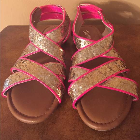 Justice Sandals - Picture 2 of 5