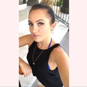 Meet your Posher, Jacquelyn