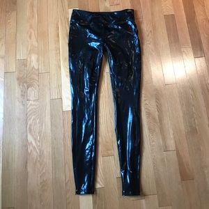 Leather look leggings