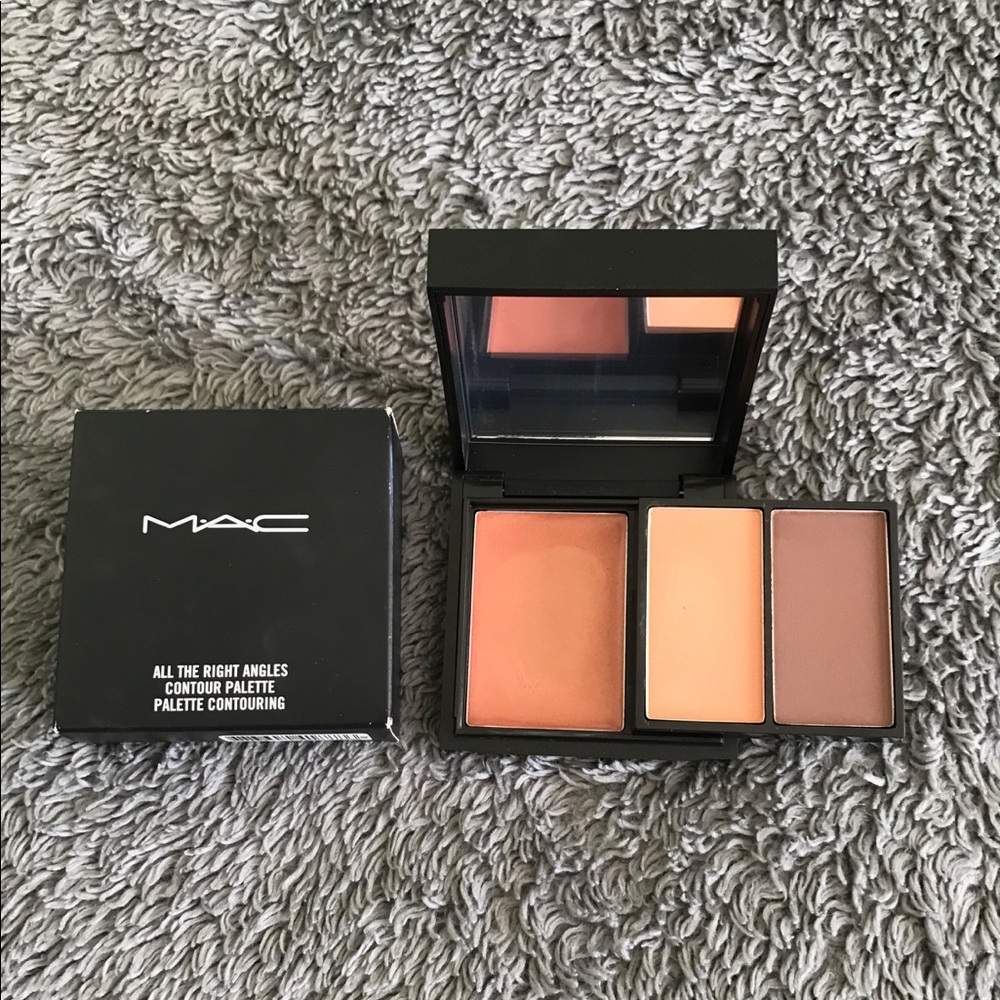 MAC 'all the right angles' contour palette