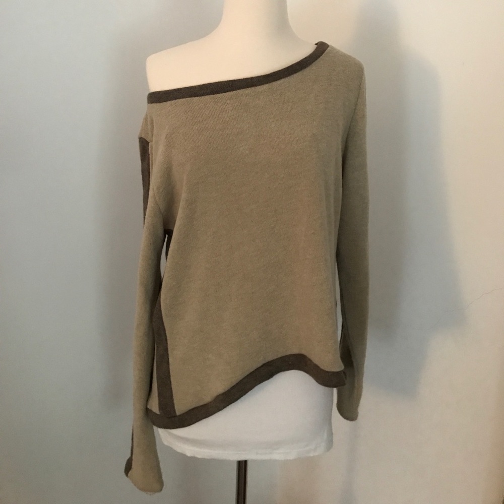 Stylin AnM sweater