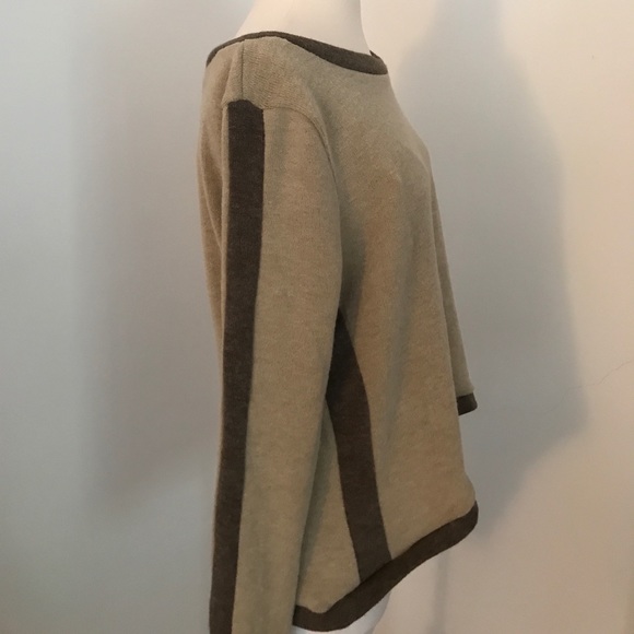 Stylin AnM sweater - Picture 3 of 4