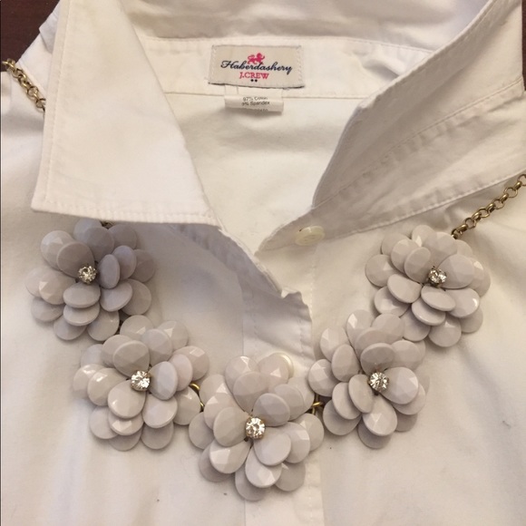 J.Crew Grey flower statement necklace - Picture 2 of 2