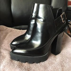 ZARA track sole booties / boots black size 7.5 ZARA track sole booties / boots black size 7.5
