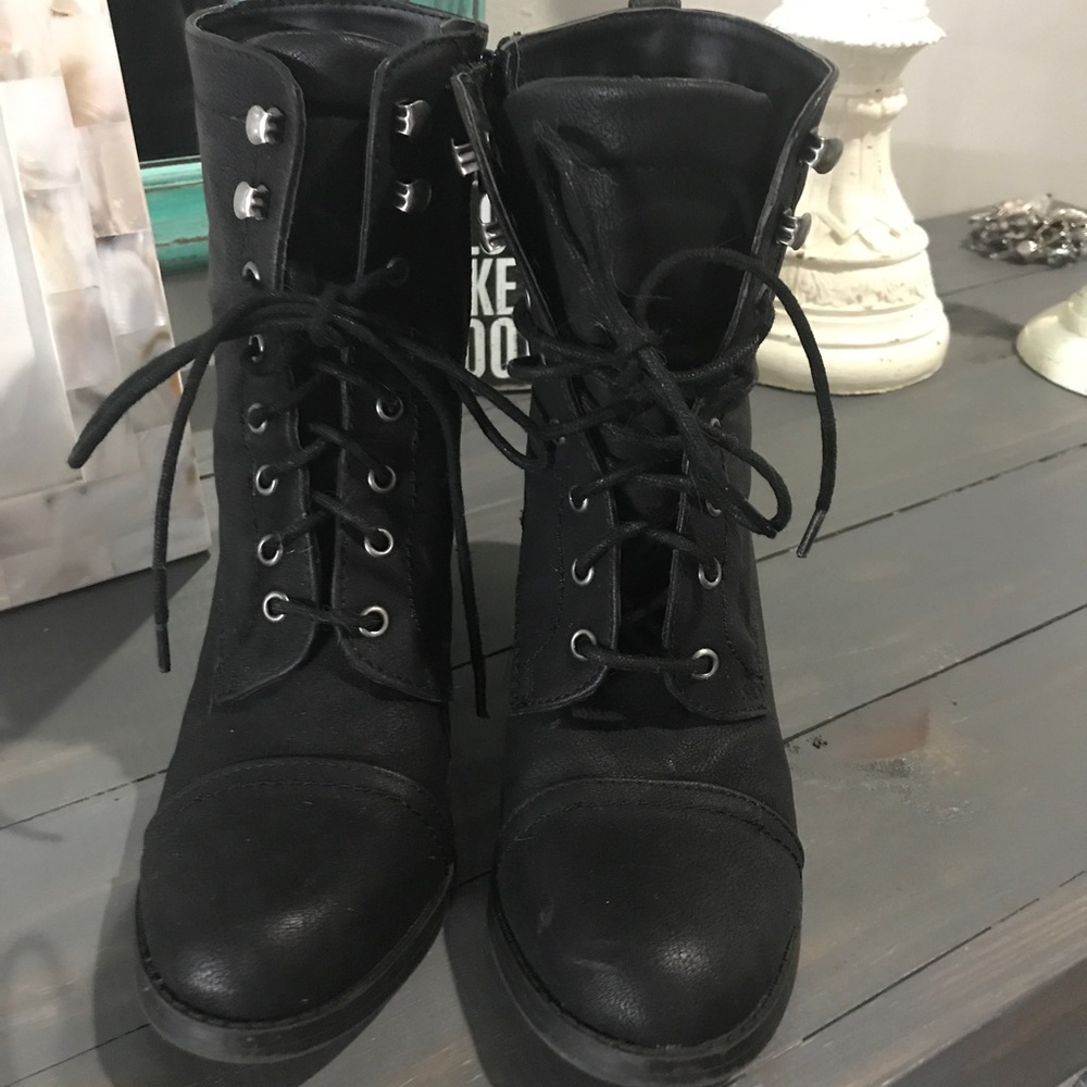 Madden Girl black boots
