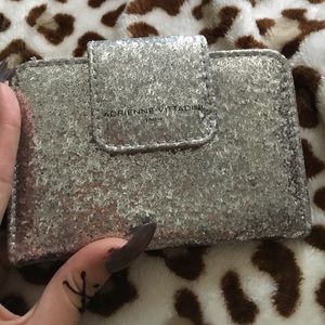 Adrienne vittadini wallet