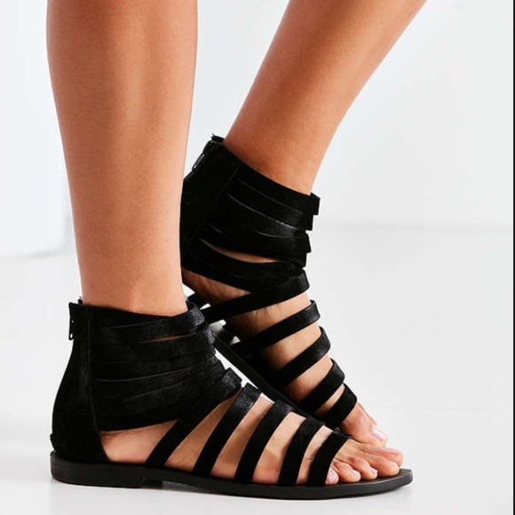 Urban Outfitters Leather Strappy Gladiator Sandals - Picture 2 of 4