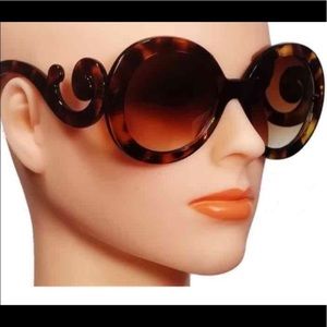 Oversized Baroque Style Fashion Sunglasses