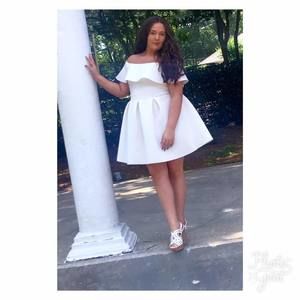 Meet your Posher, Shellie