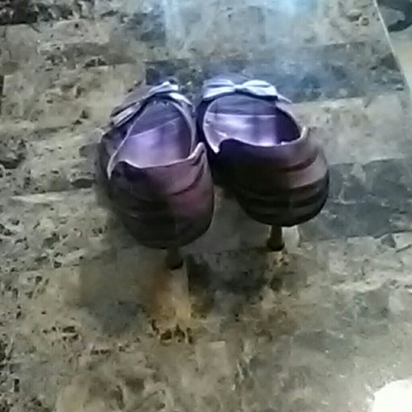 Armada Smith Purple Color Open Toes and heels - Picture 2 of 4