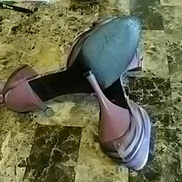 Armada Smith Purple Color Open Toes and heels - Picture 4 of 4