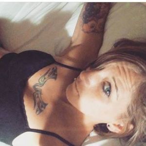 Meet your Posher, Tiffany leah