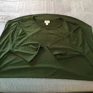 XL Lularoe Irma Green XL Lularoe Irma Green