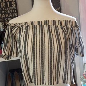 TOPSHOP striped Bardot off the shoulder Top TOPSHOP striped Bardot off the shoulder Top