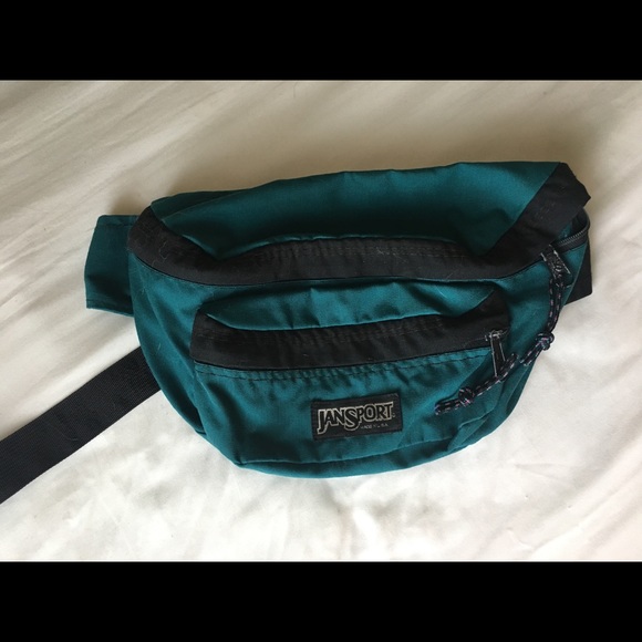 dark green fanny pack