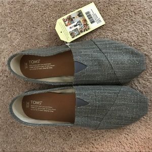Toms Metallic Silver Grey Slip On. Size 10. New