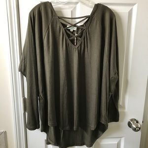 L/XL Grace & Lace Cross front dolman top. NWT.