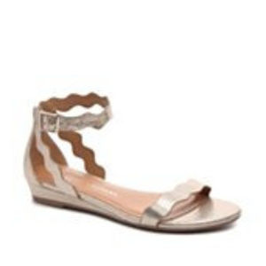 Chinese Laundry - Sunshine Wedge Sandal
