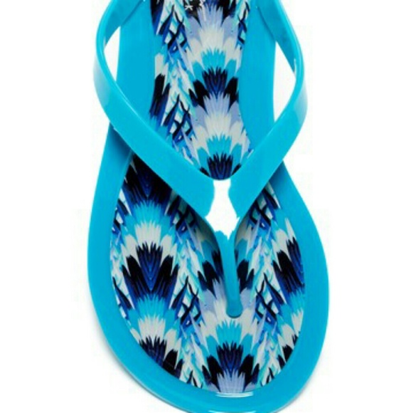Nicole Miller - Flipper Thong Sandal - Picture 1 of 2