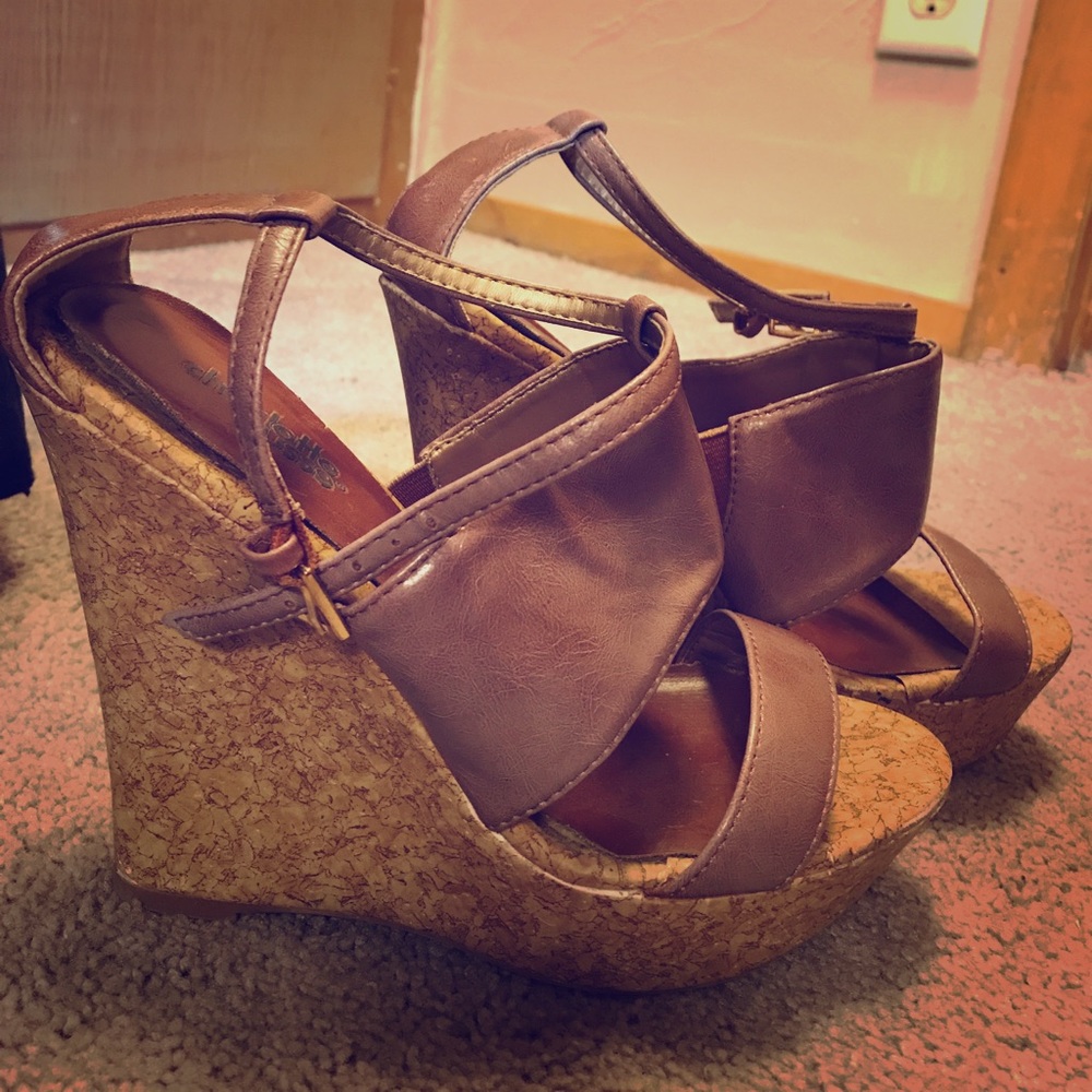 Tan faux leather wedges