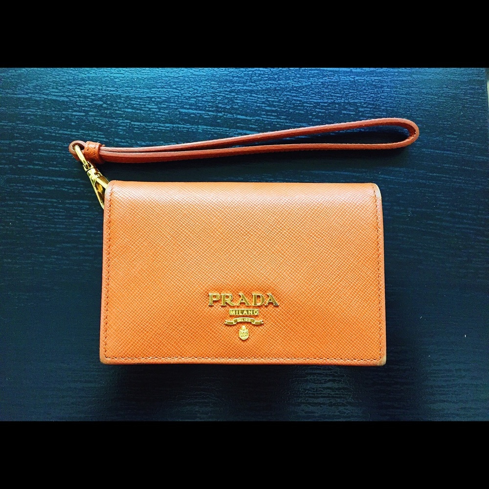 SOLD! Prada Wristlet Card Holder Safiano Leather