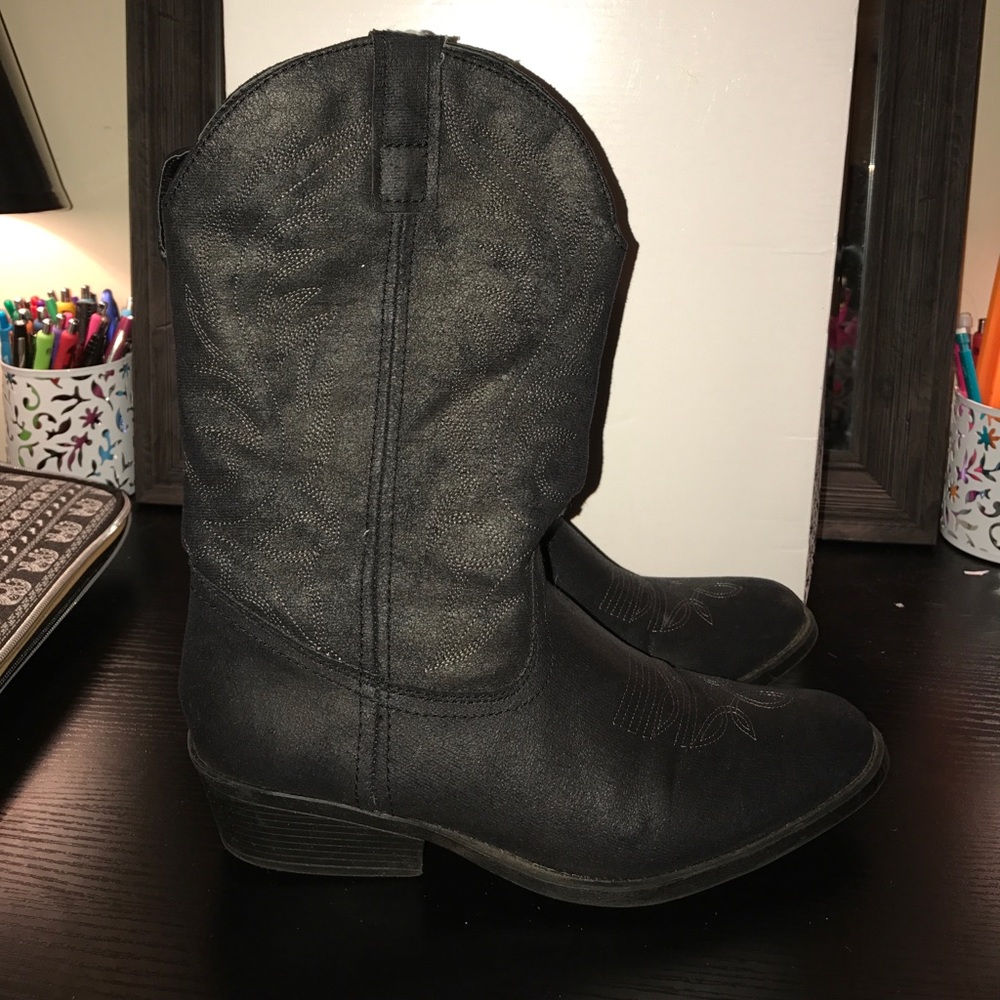 Rampage cowgirl boots